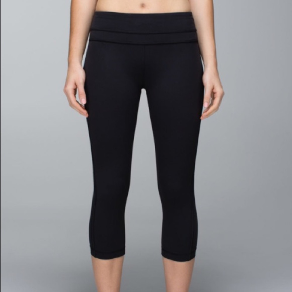 Lululemon Up the Pace size 4 crop leggings black - Picture 2 of 4